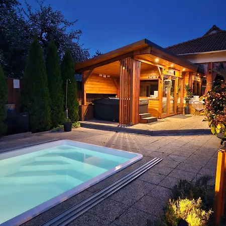 Eden Teljes Haz Guest house