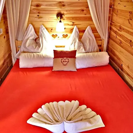 Eden Teljes Haz 4* Aggtelek
